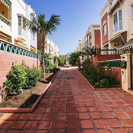 Andaluz Apartments - Medina เนร์คา ภายนอก รูปภาพ